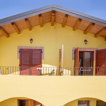 Edomat Bed & Breakfast มอนเซร์ราโต ภายนอก รูปภาพ