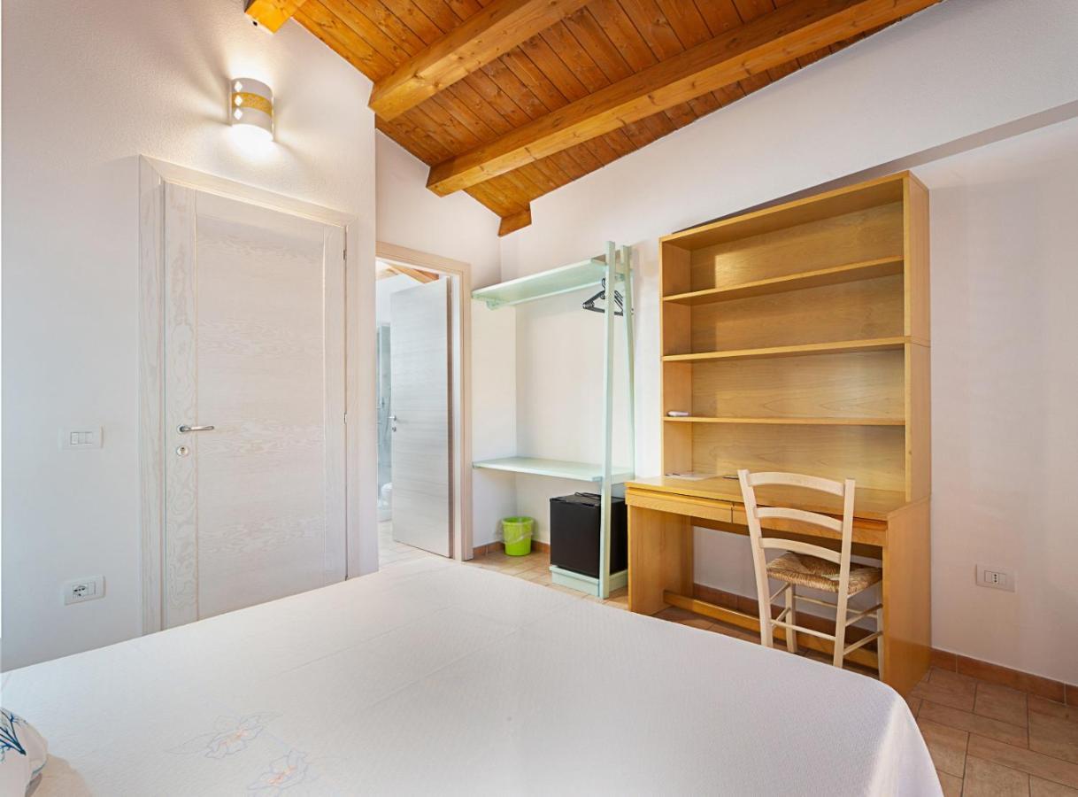 Edomat Bed & Breakfast มอนเซร์ราโต ภายนอก รูปภาพ
